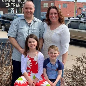 Meet your Posher, Lori